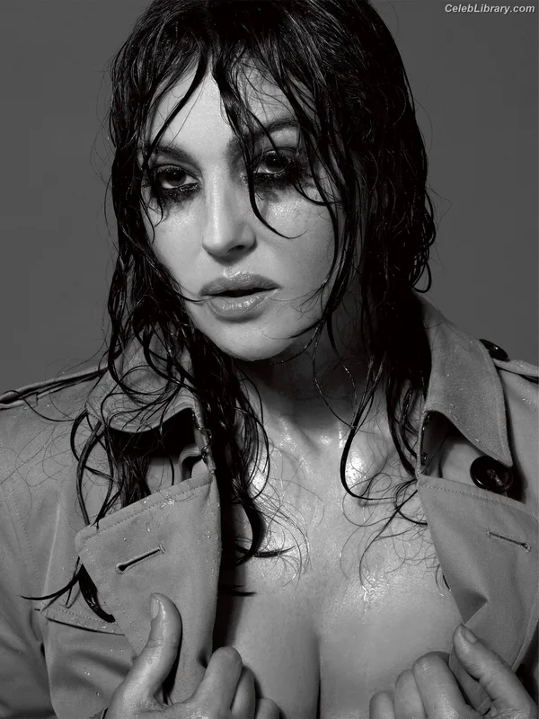 Monica Bellucci photo 22 of 1320