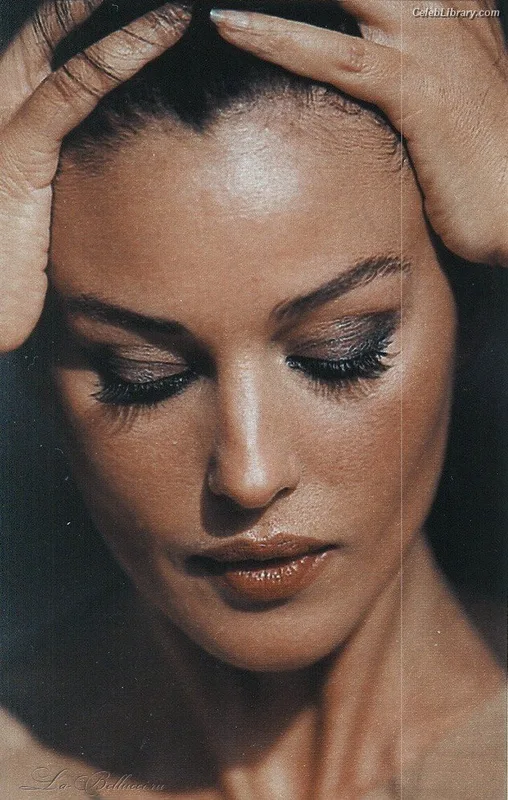Monica Bellucci photo 6 of 1320