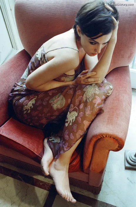 Monica Bellucci photo 4 of 1320