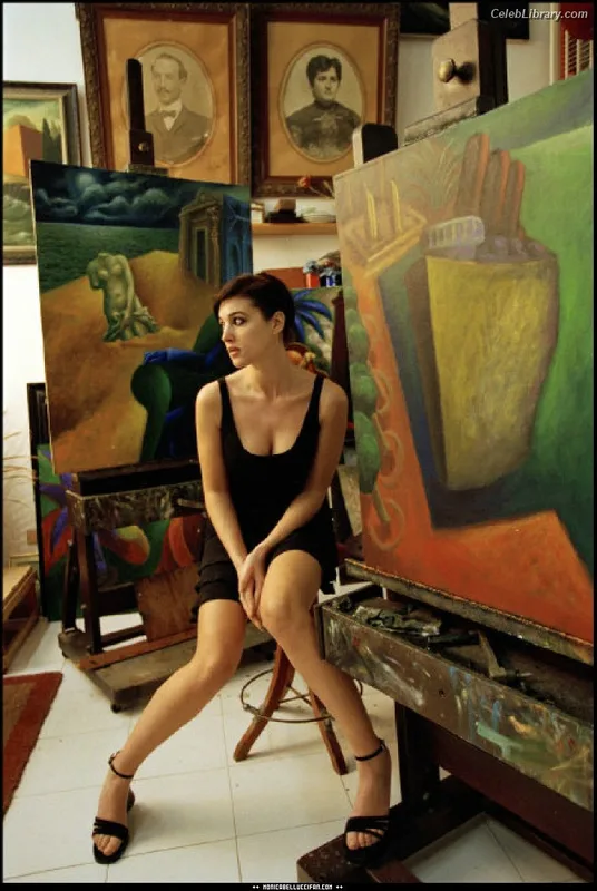 Monica Bellucci photo 22 of 1320
