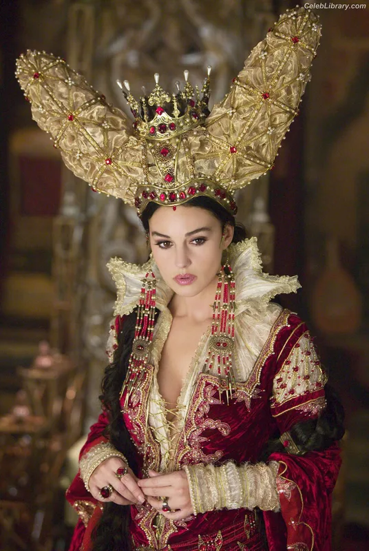 Monica Bellucci photo 6 of 1320