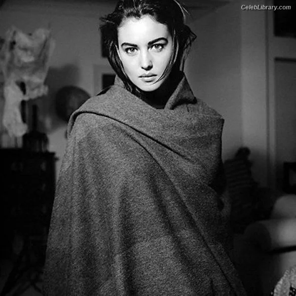 Monica Bellucci photo 21 of 1320