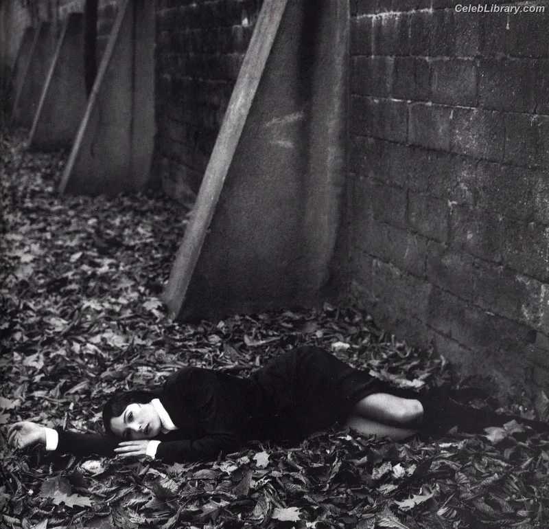 Monica Bellucci photo 19 of 1320