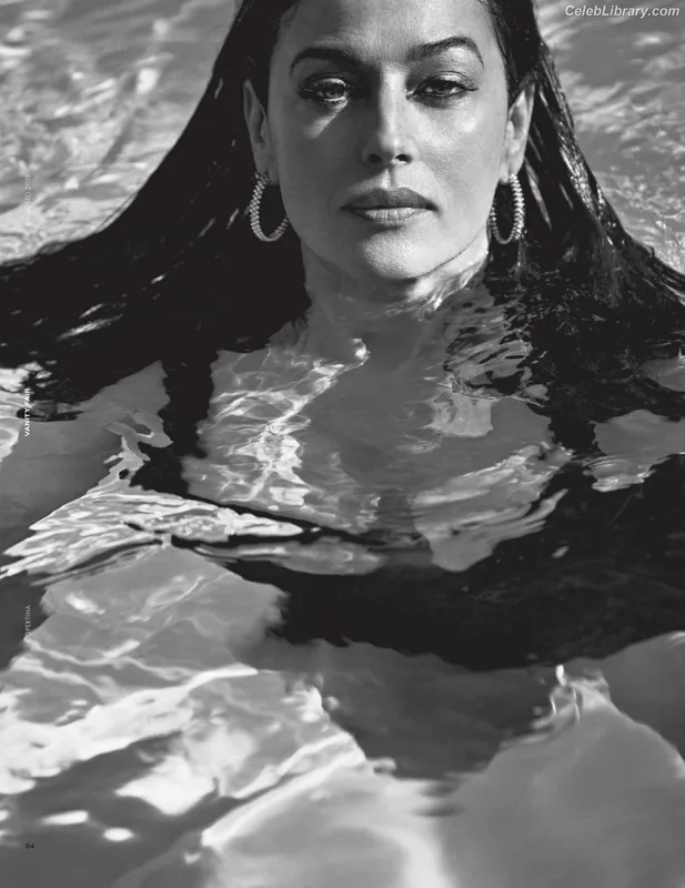Monica Bellucci photo 3 of 1320