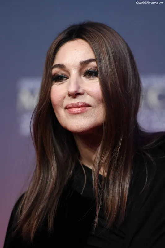 Monica Bellucci photo 16 of 1320