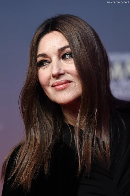 Monica Bellucci photo 19 of 1320