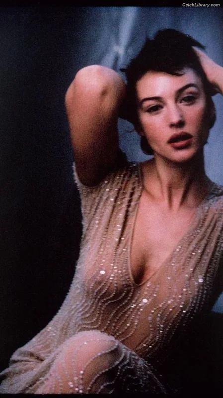 Monica Bellucci photo 12 of 1320