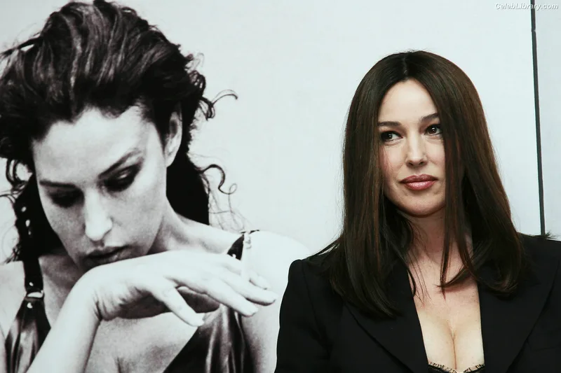 Monica Bellucci photo 1 of 1320