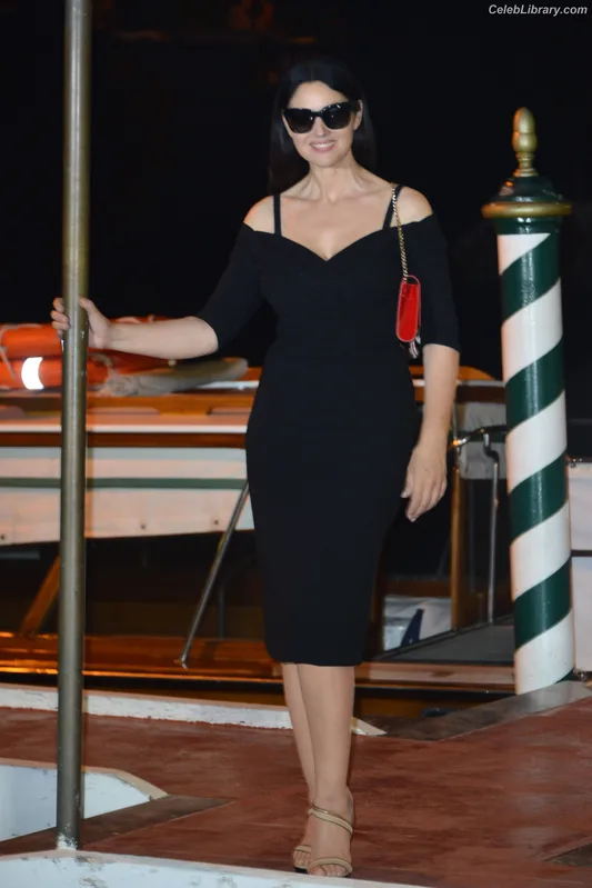 Monica Bellucci photo 5 of 1320