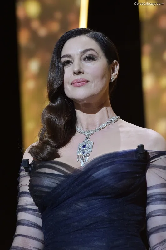 Monica Bellucci photo 14 of 1320