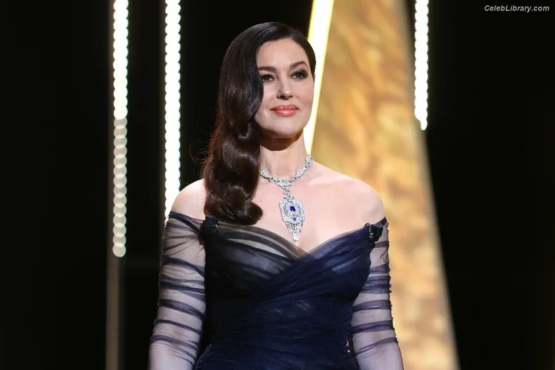 Monica Bellucci photo 1 of 1320