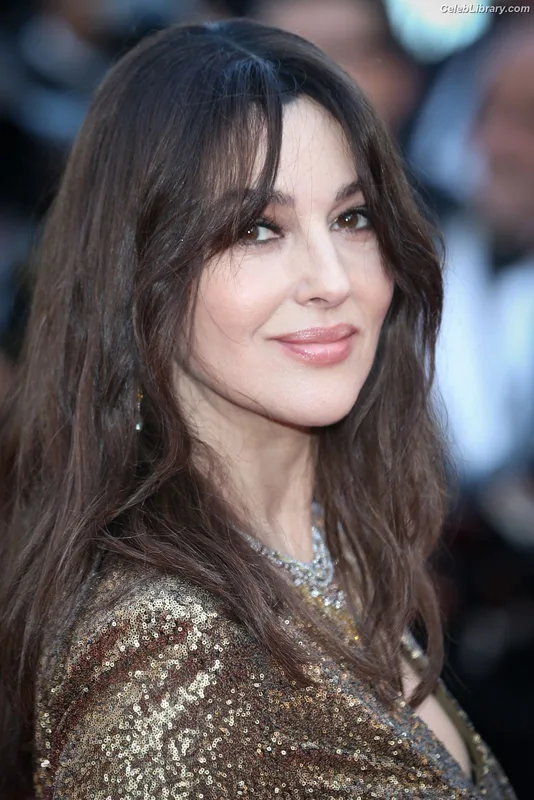 Monica Bellucci photo 7 of 1320