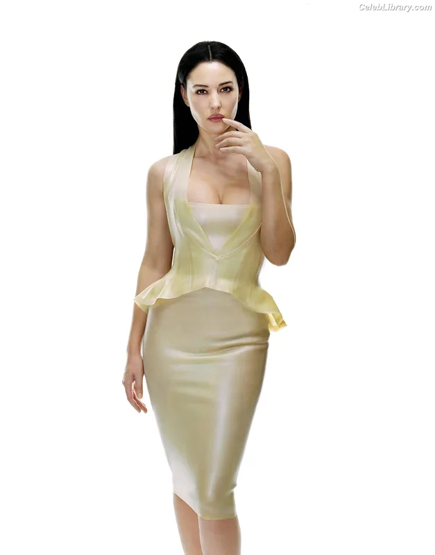 Monica Bellucci photo 20 of 1320