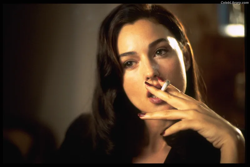 Monica Bellucci photo 16 of 1320