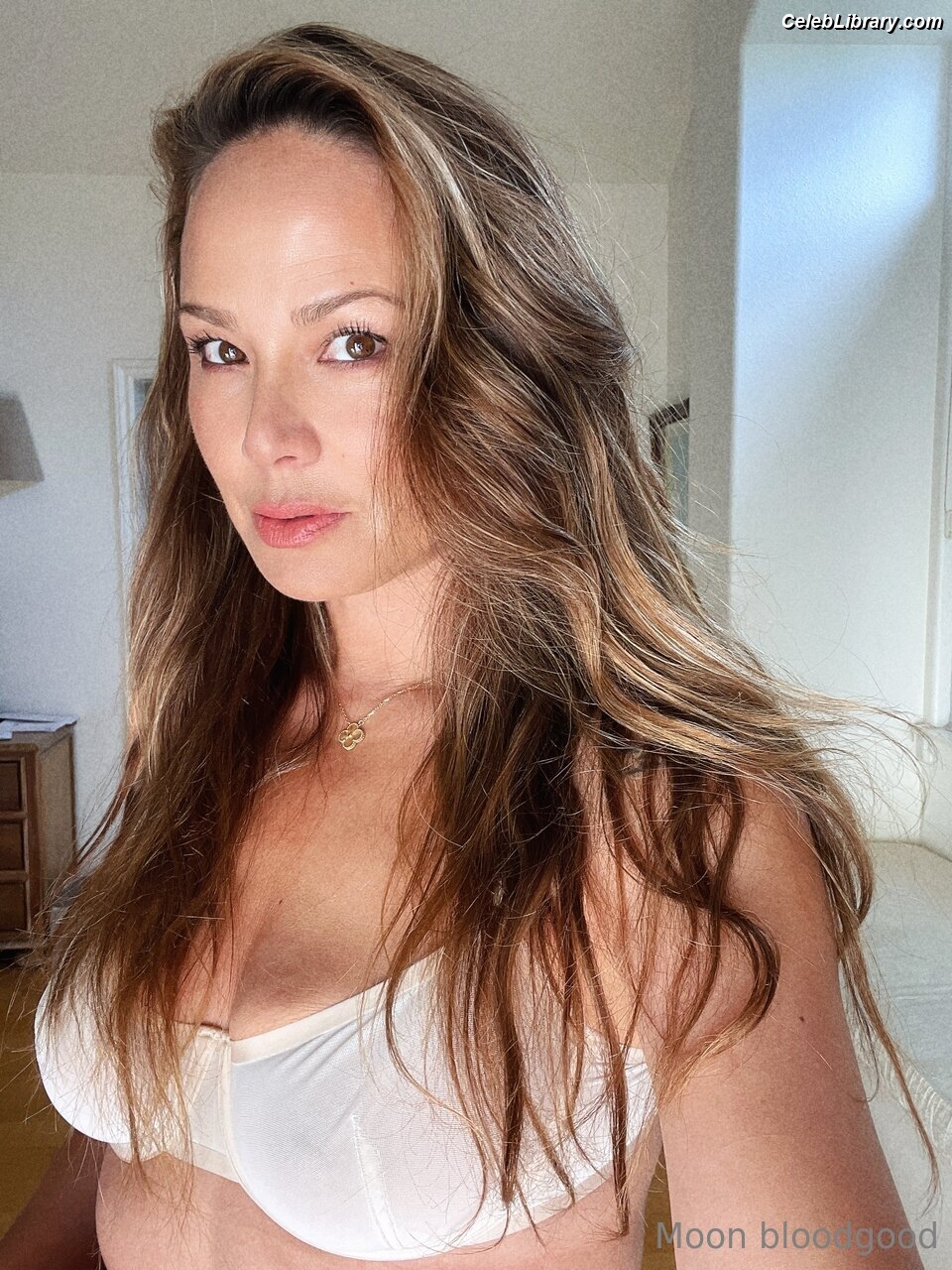 Moon Bloodgood photo 11 of 357