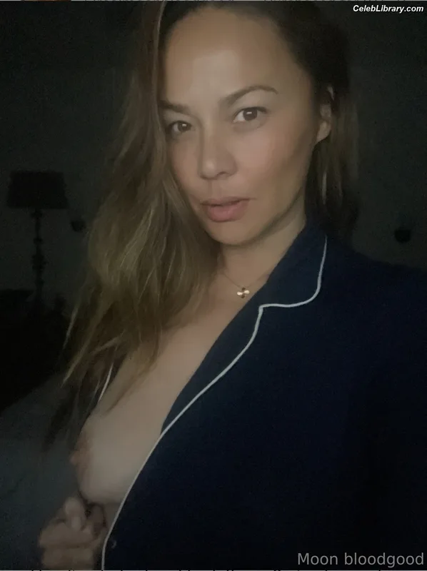 Moon Bloodgood photo 23 of 357