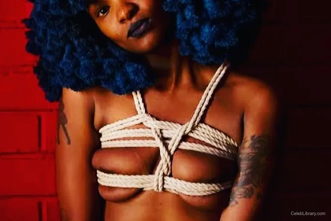 Moonchild Sanelly photo 5 of 14