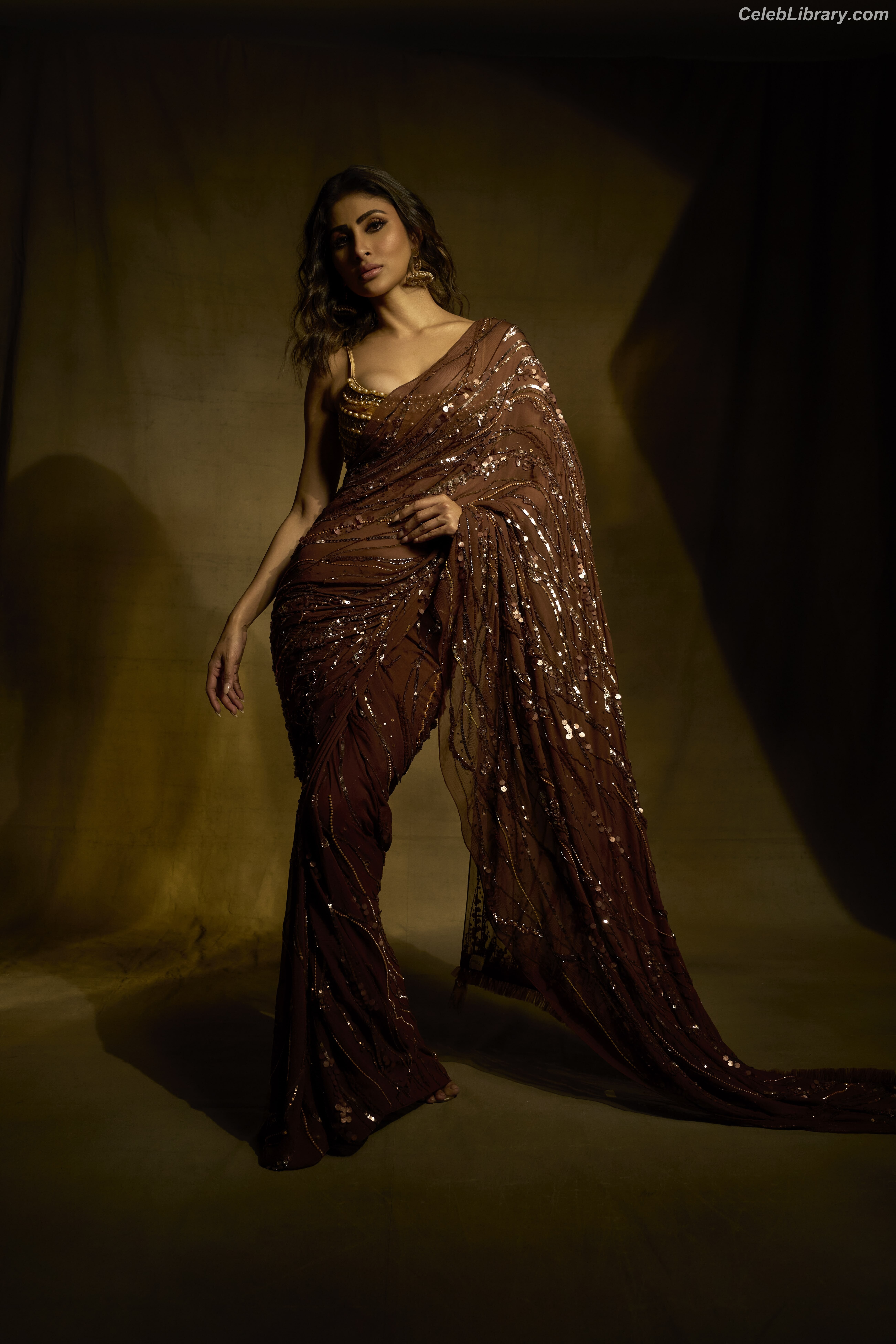 Mouni Roy photo 12 of 95