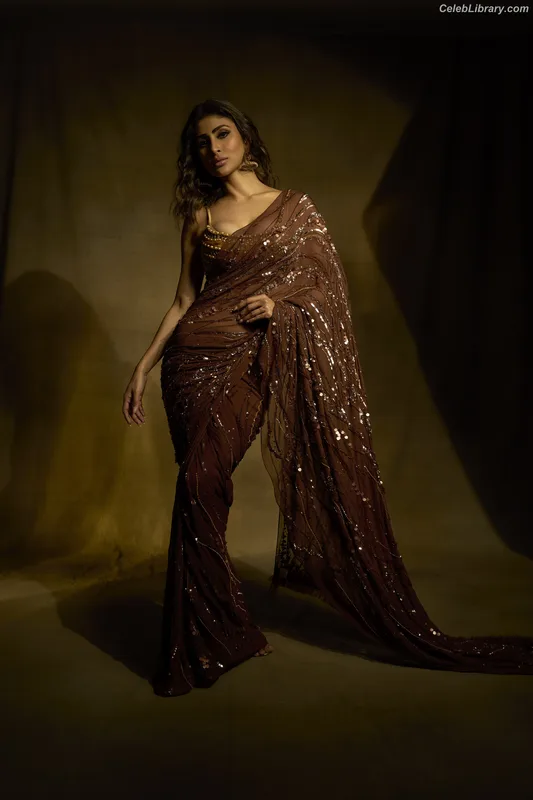Mouni Roy photo 12 of 95
