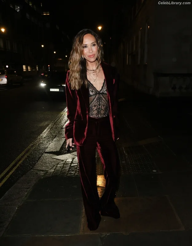Myleene Klass photo 7 of 324