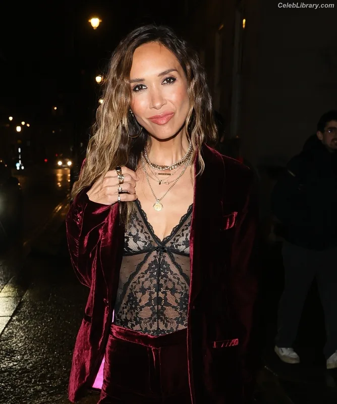 Myleene Klass photo 10 of 324