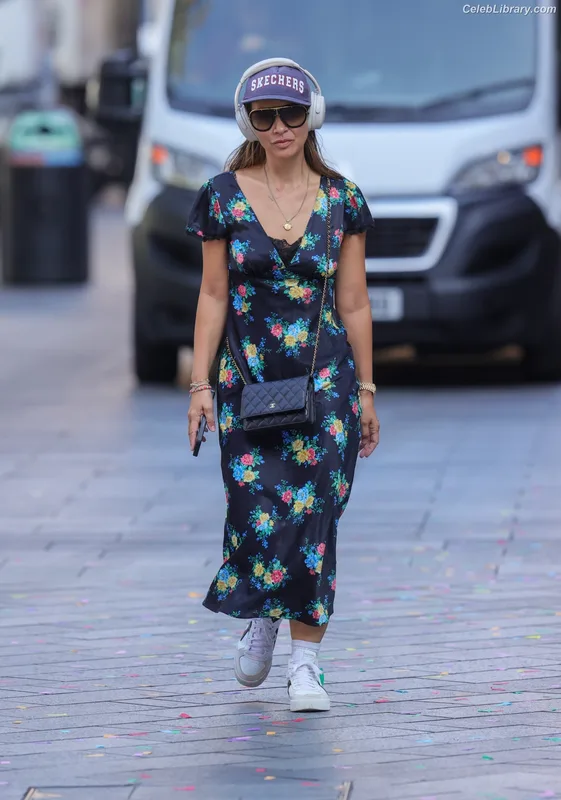 Myleene Klass photo 11 of 324