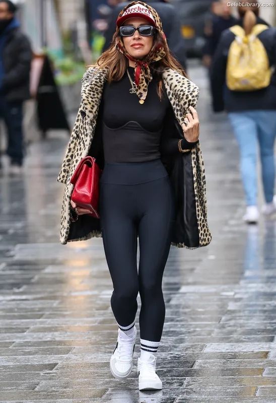 Myleene Klass photo 1 of 324