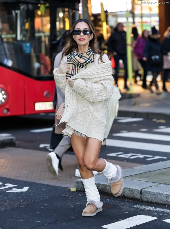 Myleene Klass photo 23 of 324