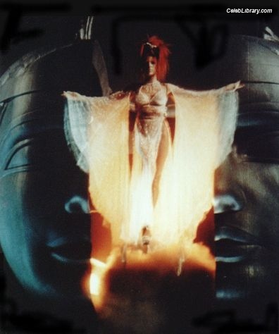 Mylène Farmer photo 6 of 171