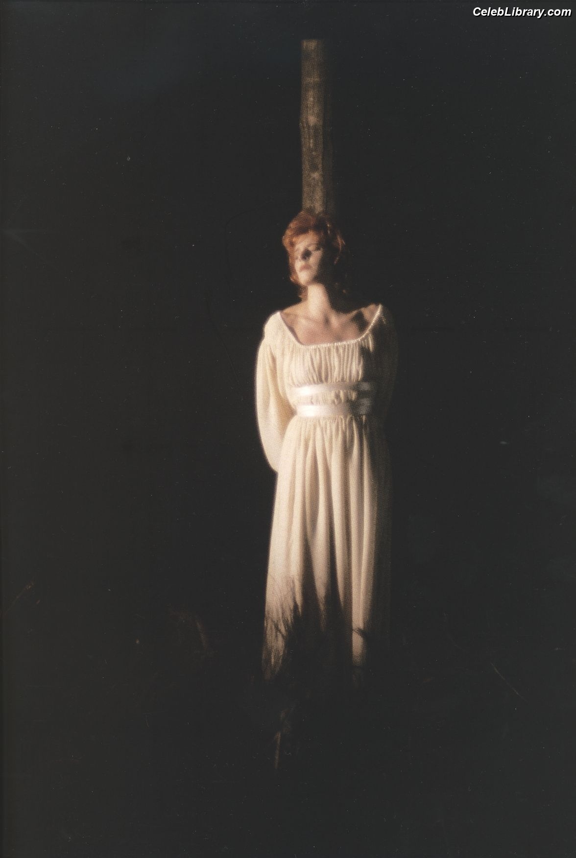 Mylène Farmer photo 17 of 171