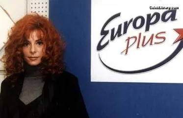 Mylène Farmer photo 5 of 171