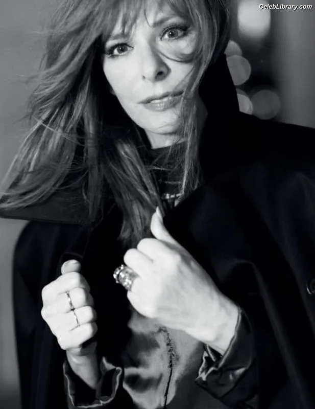 Mylène Farmer photo 19 of 171