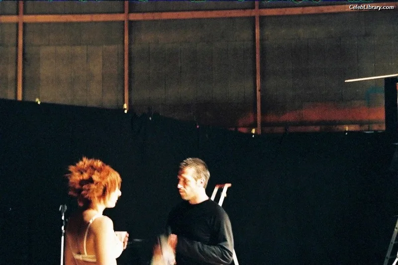 Mylène Farmer photo 17 of 171