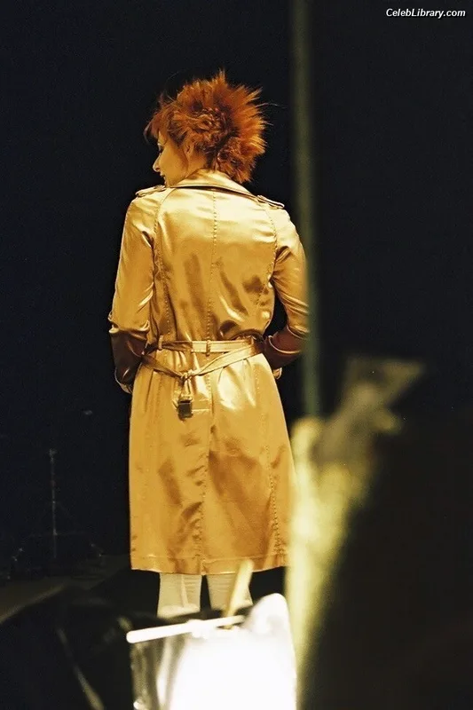 Mylène Farmer photo 10 of 171