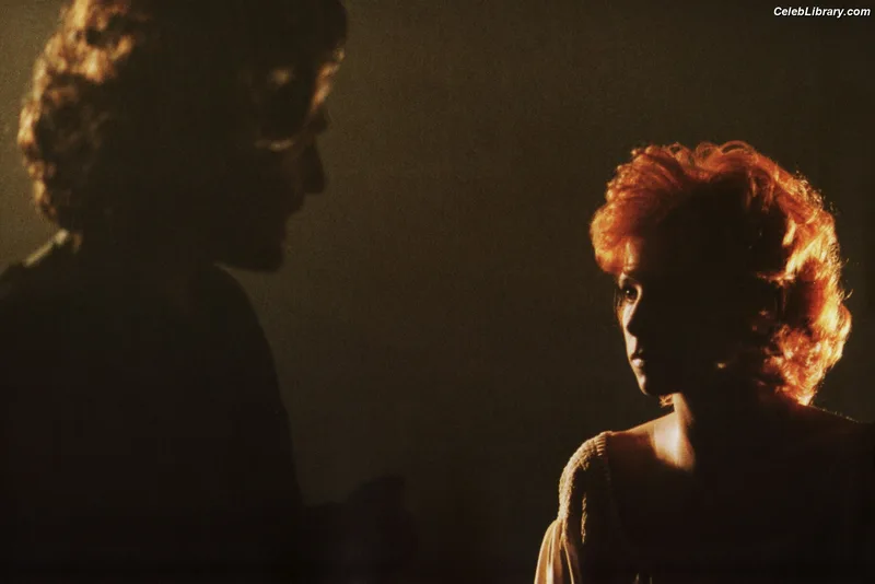 Mylène Farmer photo 11 of 171
