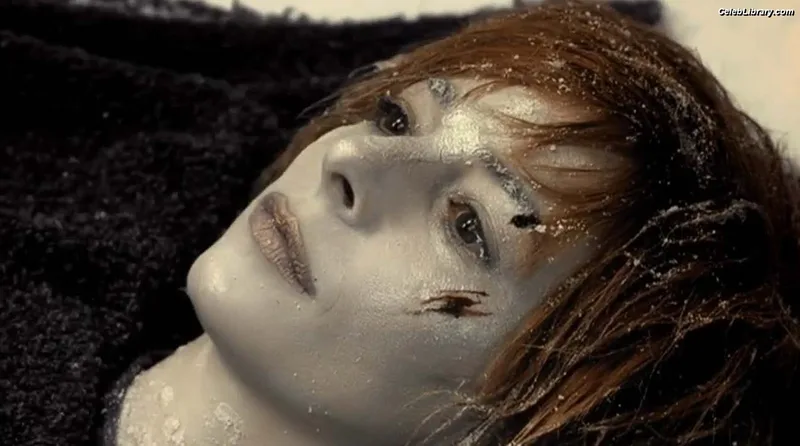 Mylène Farmer photo 23 of 171