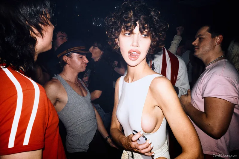 Nadia Lee Cohen photo 2 of 96