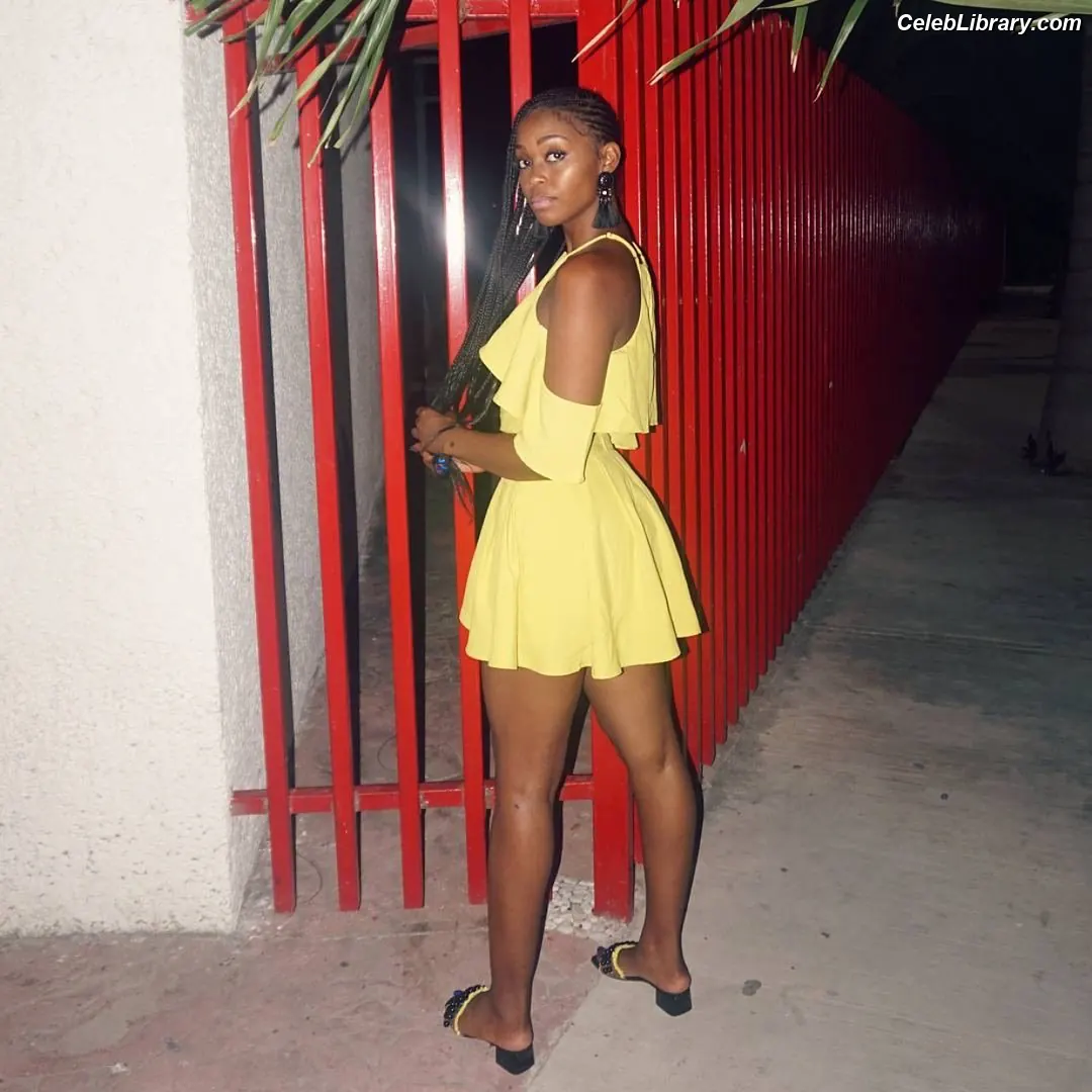 Nafessa Williams photo 1 of 77