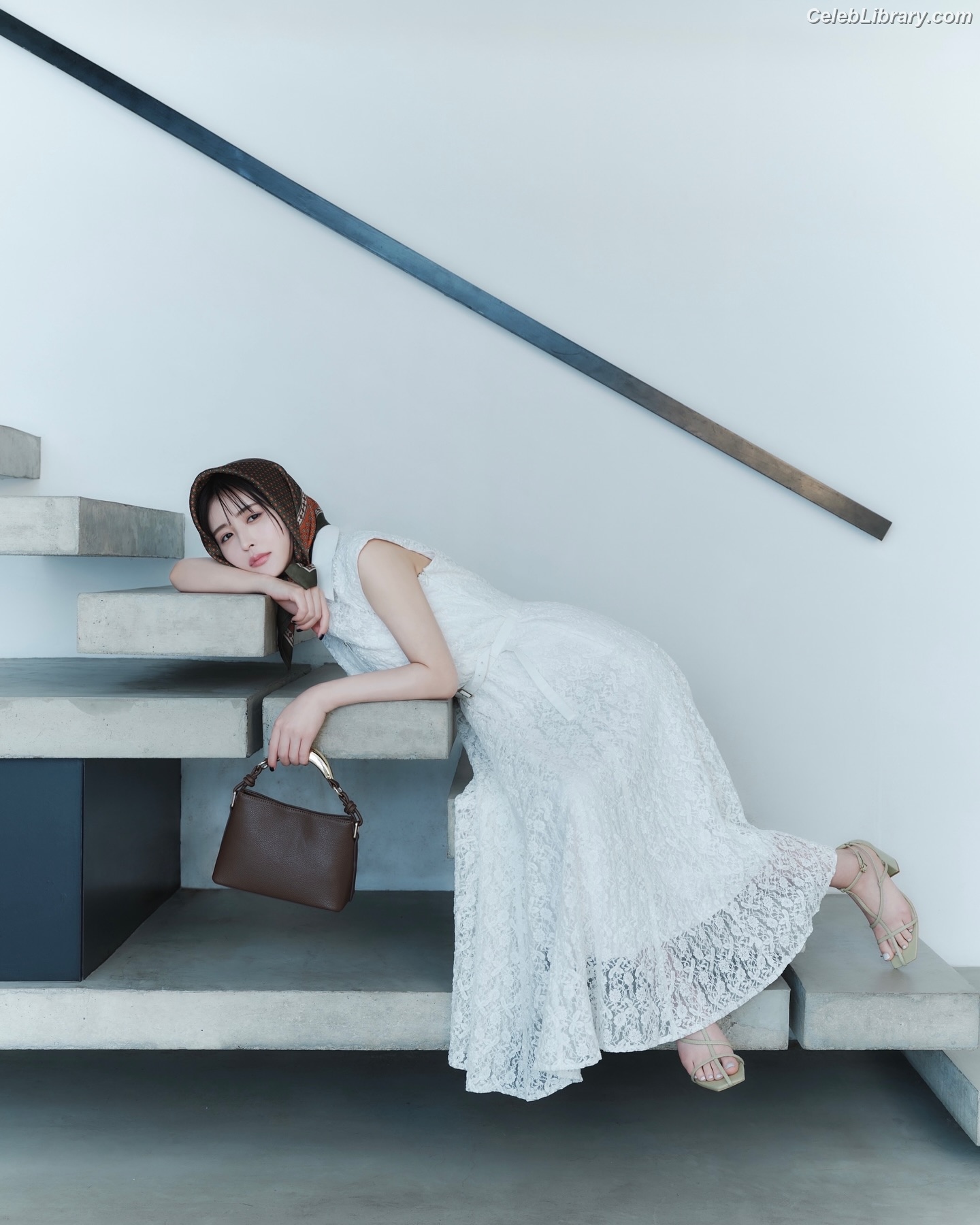 Nagahama Neru photo 5 of 19