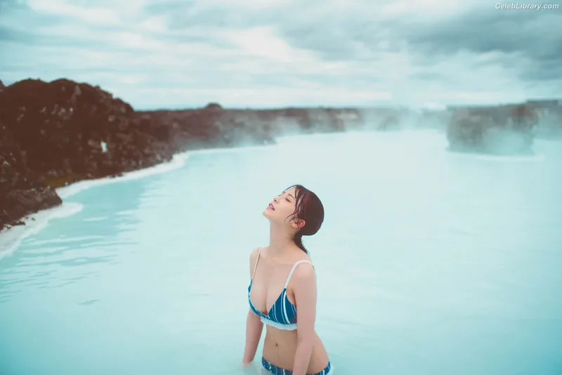 Nagahama Neru photo 14 of 19