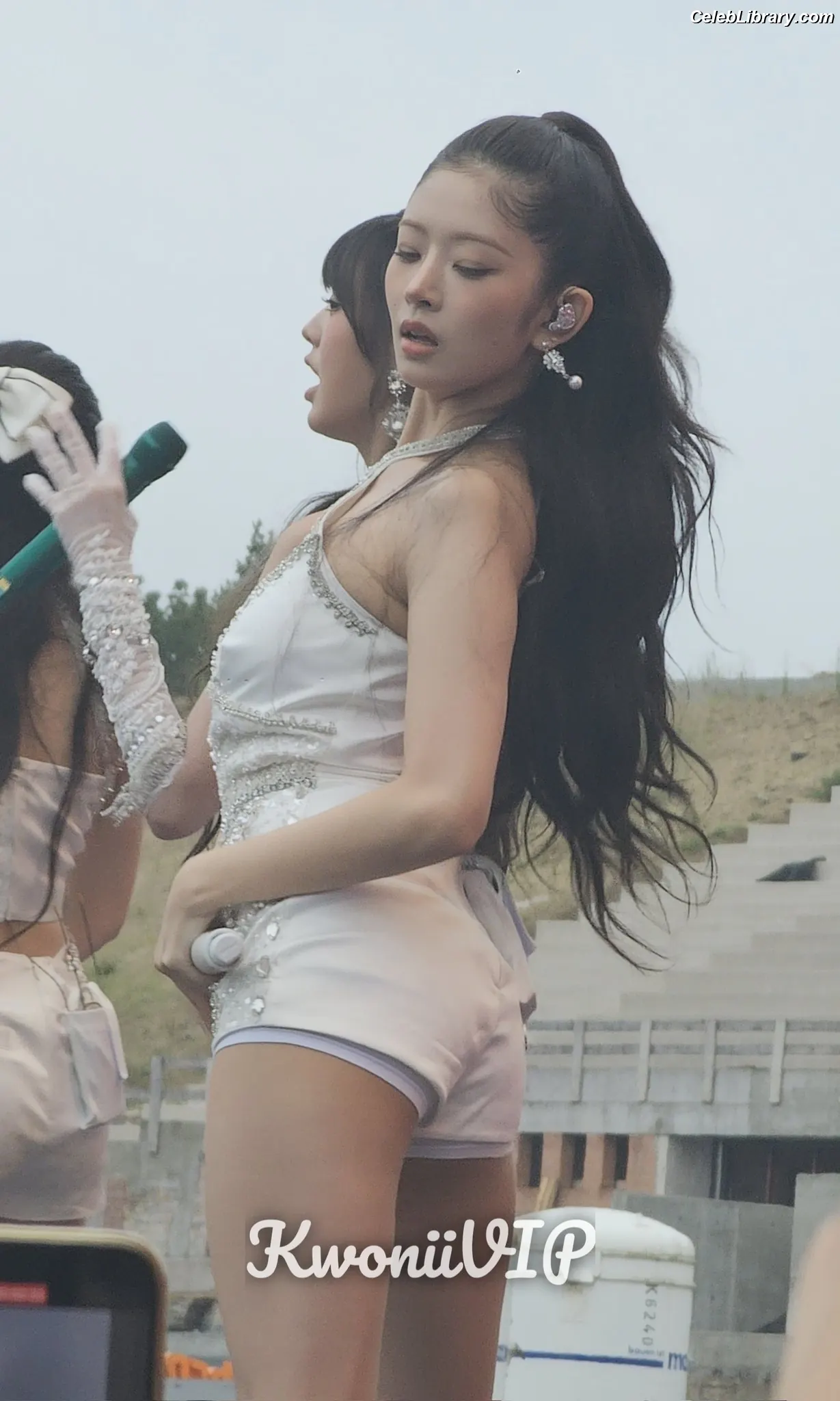 naoi-rei-레이-直井-怜-ive photo 4 of 204