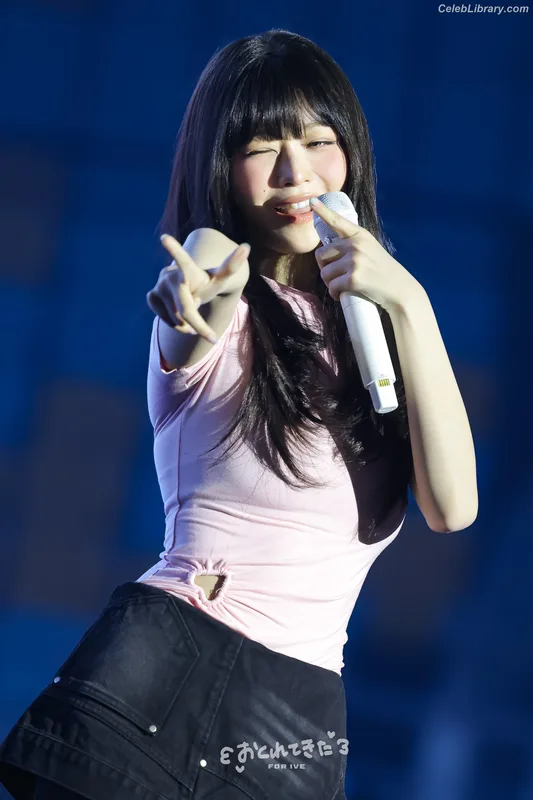 Naoi Rei (直井 怜) IVE photo 24 of 204