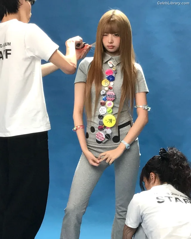 Naoi Rei (直井 怜) IVE photo 22 of 204