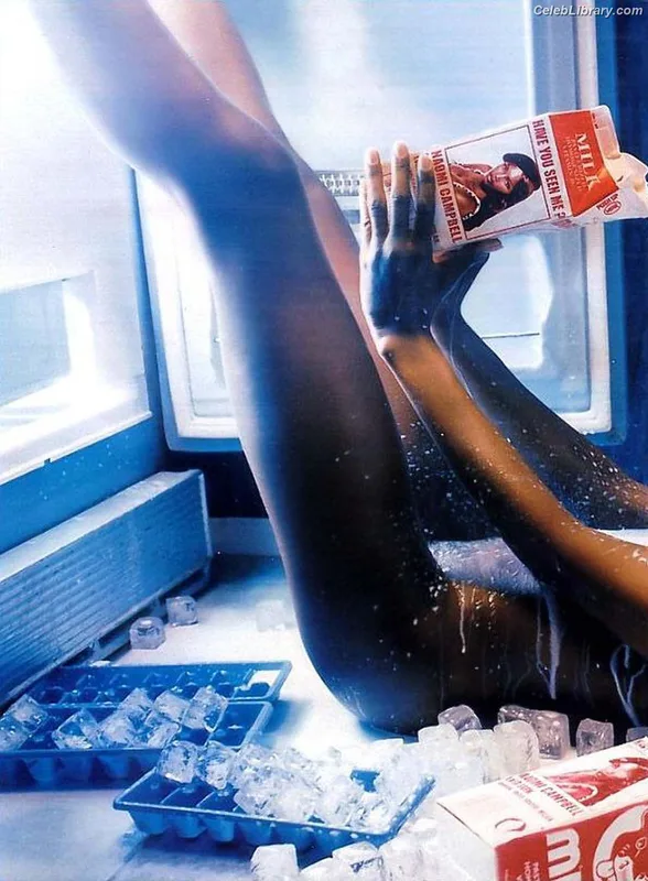 Naomi Campbell photo 2 of 49