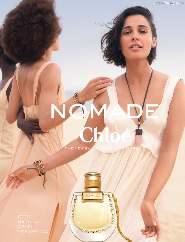 Naomi Scott photo 4 of 376