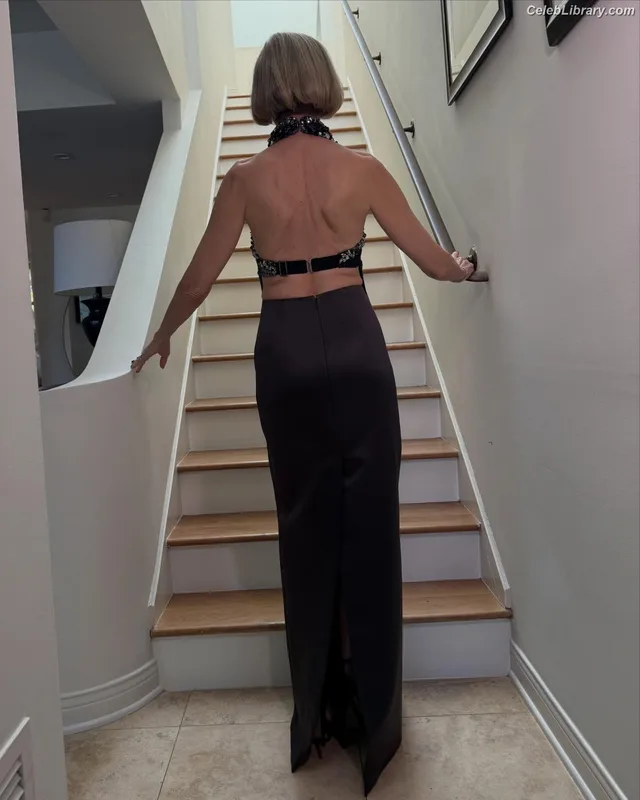 Naomi Watts photo 10 of 131