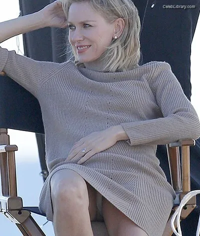 Naomi Watts photo 8 of 131