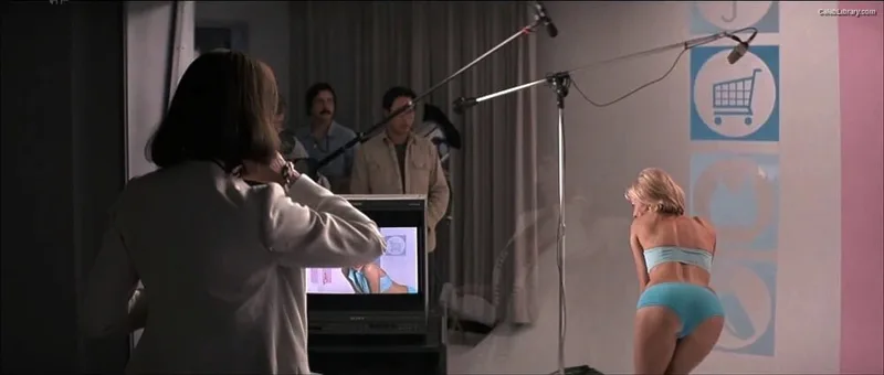 Naomi Watts photo 5 of 131