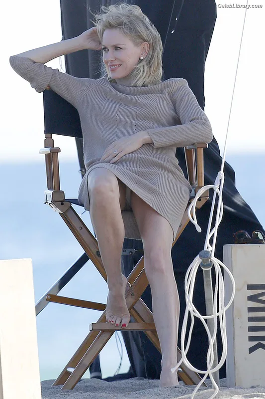 Naomi Watts photo 12 of 131