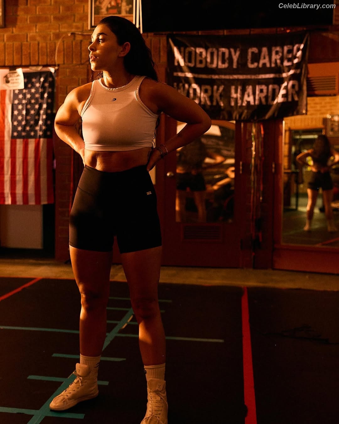 Natacha Karam photo 13 of 29
